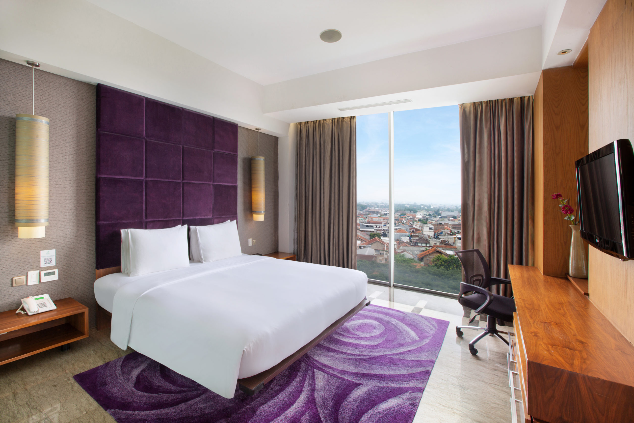 Holiday Inn Bandung Pasteur - Bandung, Indonesia