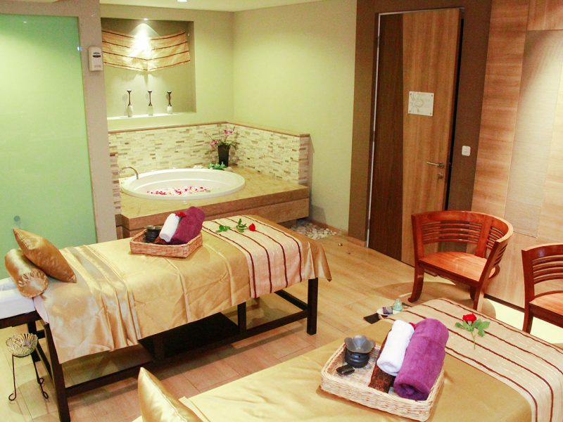 Holiday Inn Bandung Pasteur - Bandung, Indonesia
