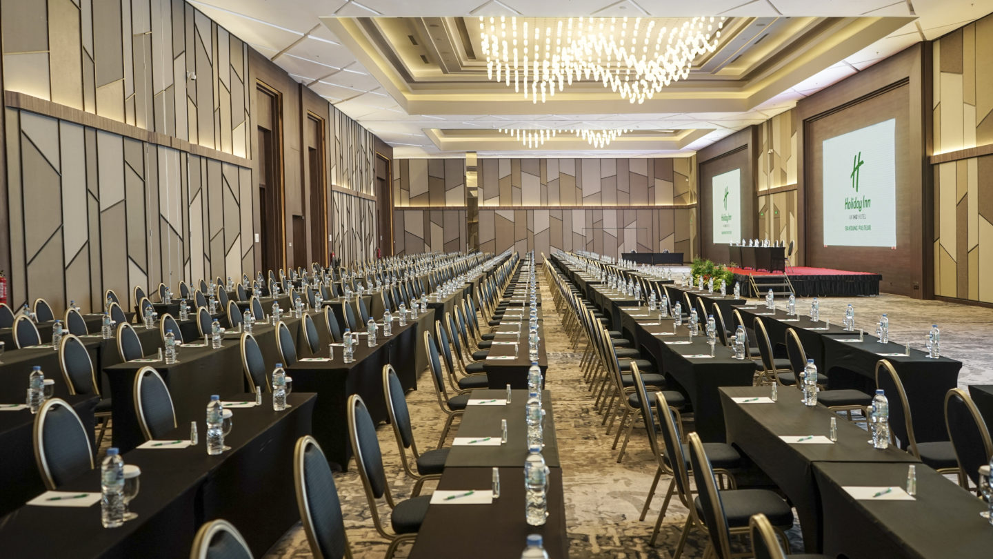 Holiday Inn Bandung Pasteur - Bandung, Indonesia