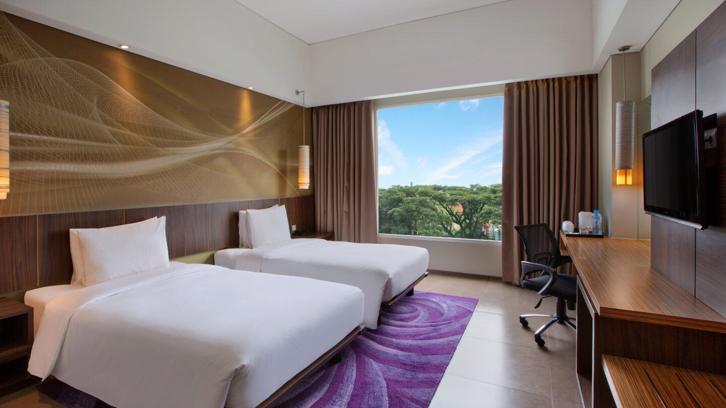 Holiday Inn Bandung Pasteur - Bandung, Indonesia