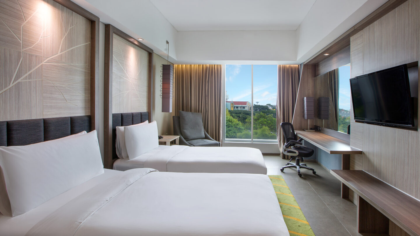Holiday Inn Bandung Pasteur - Bandung, Indonesia